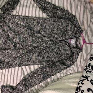 Light zip up sweatshirt/long sleeve with zip